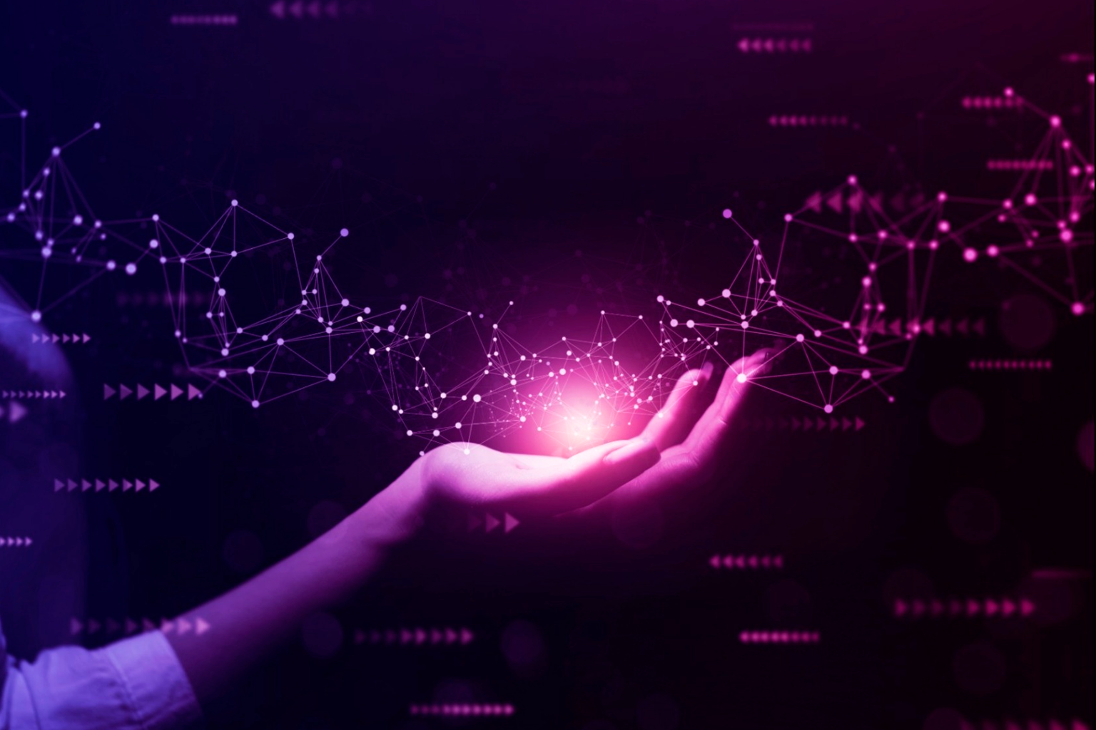 Tecnología y análisis digital representados con la identidad visual de Luvi Studio